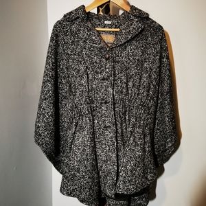‼️ STEVE MADDEN ‼️ cape jacket NWOT